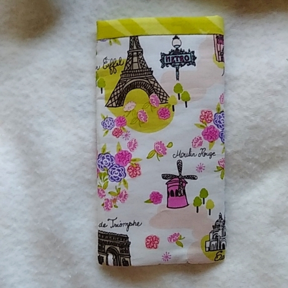 Purple w/case-Paris & key fob, Sunglasses - Picture 5 of 8